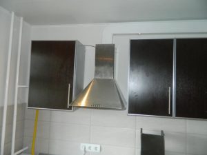 Установка вытяжки на кухне в Нефтеюганске